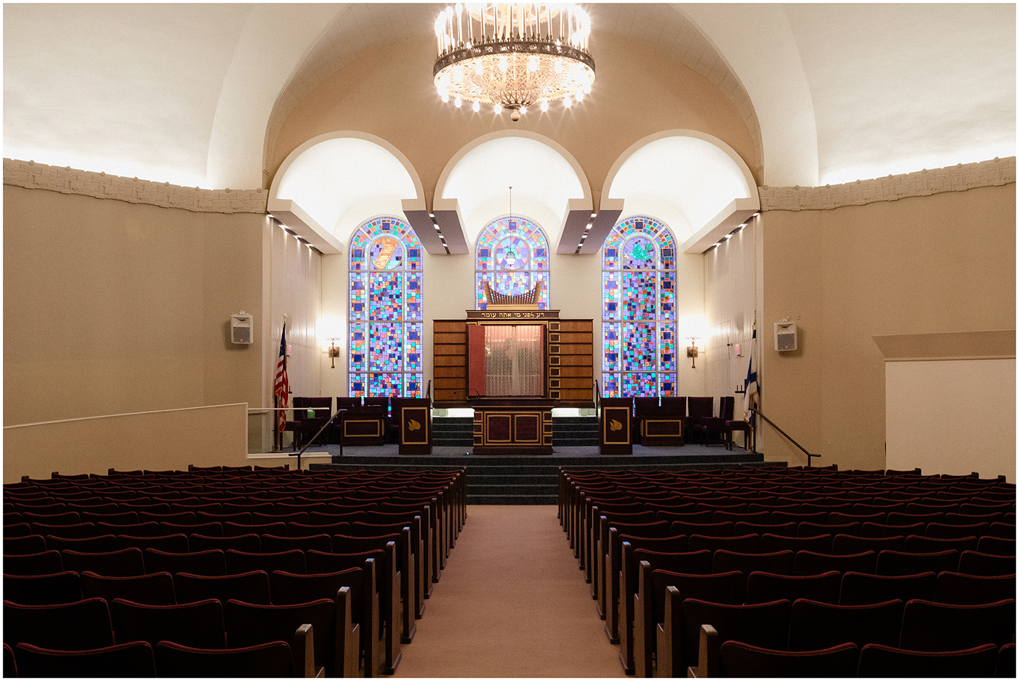 Adam lowe photography, Columbus, Ohio, bat mitzvah, Gahanna creekside event center, jewish, Congregation Tifereth Israel, fun, stylish, kids, family